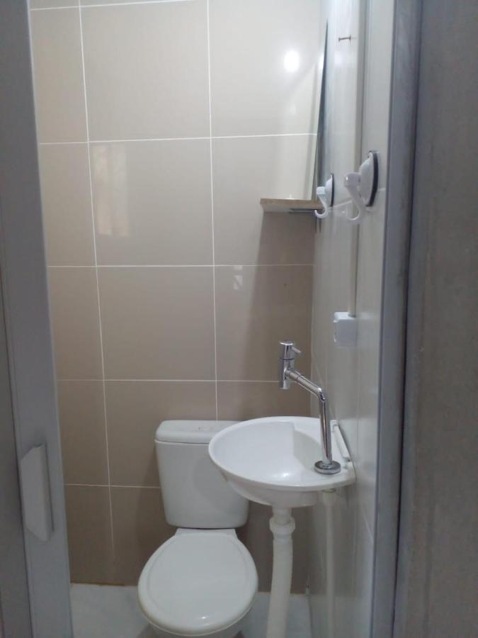 Apartment Kitnet Tipo Cozinha E Banheiro Privativos